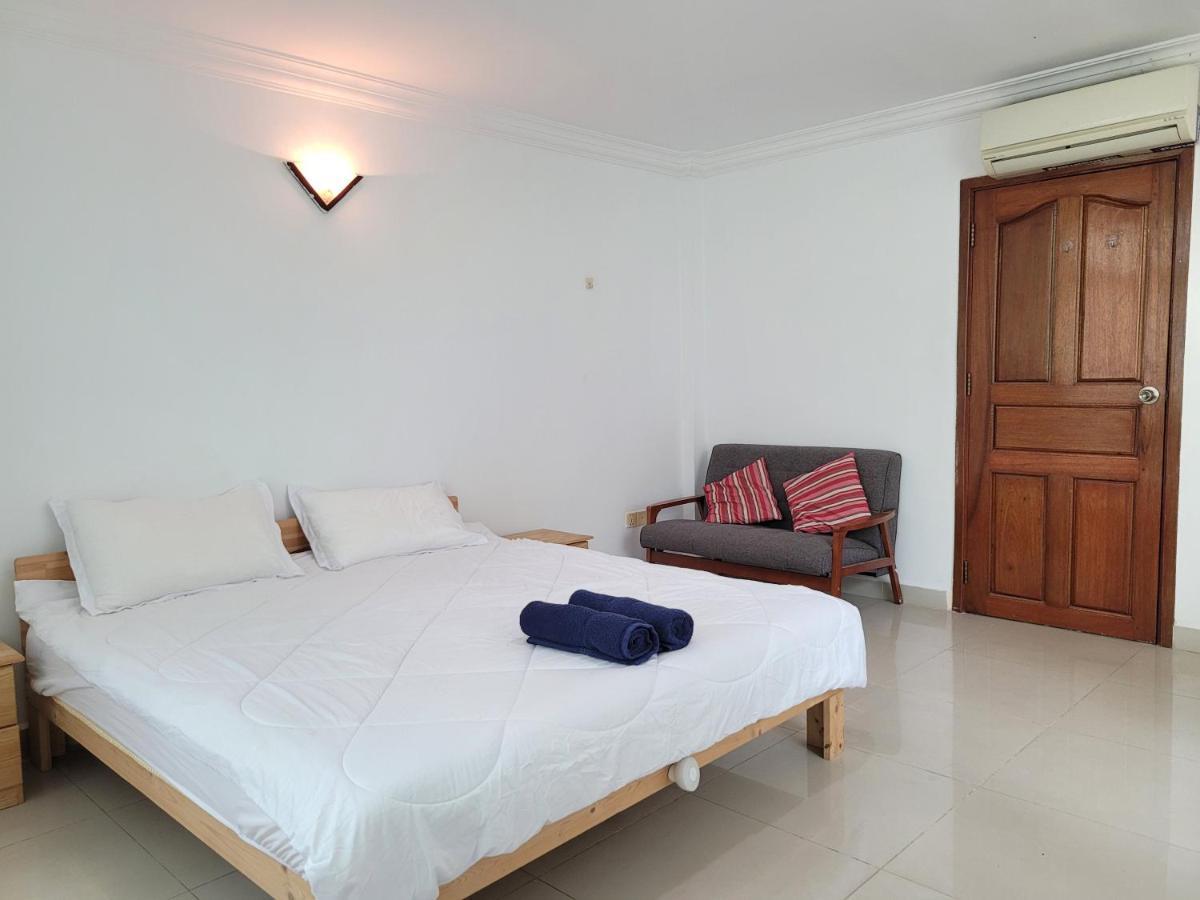 Yana House Phnom Penh Hotell Eksteriør bilde