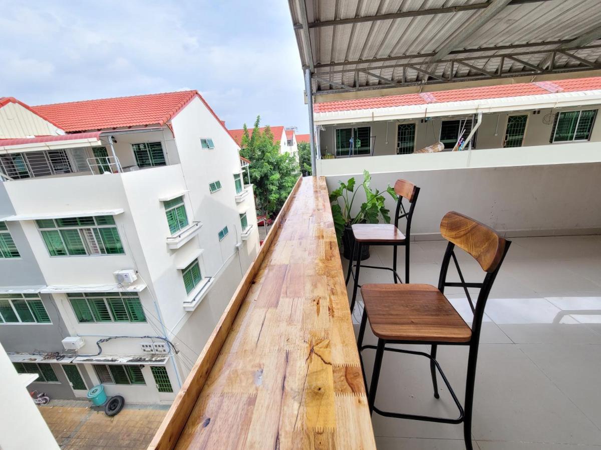 Yana House Phnom Penh Hotell Eksteriør bilde