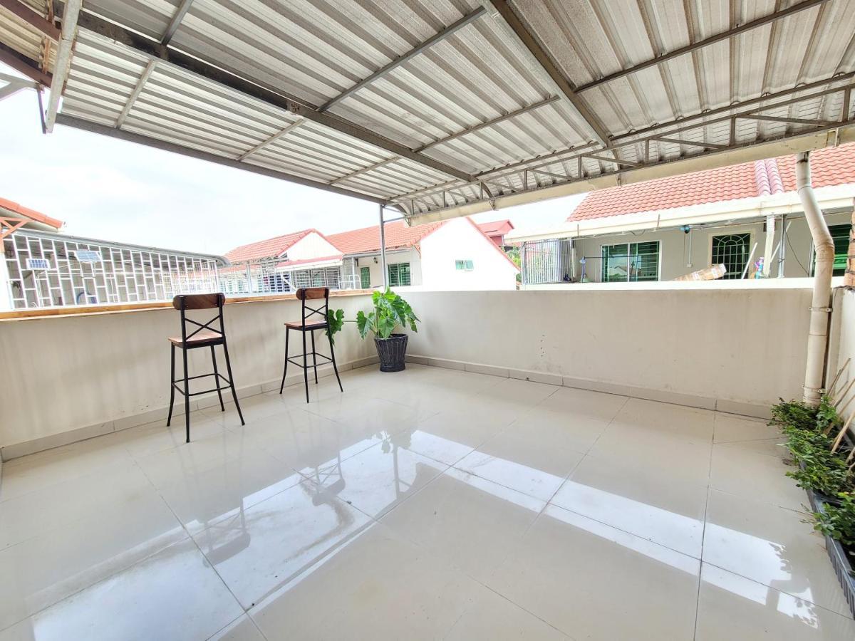 Yana House Phnom Penh Hotell Eksteriør bilde